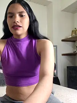 Julieta Parker online show from February 25, 5:00 pm