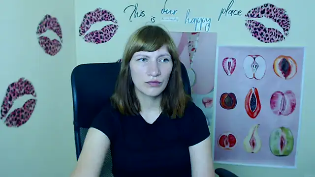 Snapshot of Rosalinda_ro chatting on June 7, 12:09 pm Rosalinda ro online show from June 7, 12:09 pm
