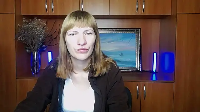Snapshot of Rosalinda_ro chatting on July 5, 4:19 am Rosalinda ro online show from July 5, 4:19 am