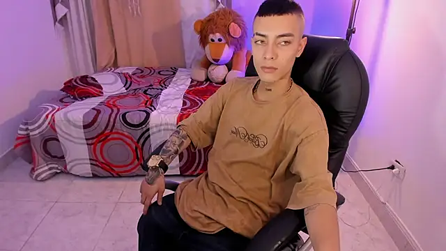 Snapshot of Dereck_Boy_ chatting on May 11, 4:07 am Dereck Boy online show from May 11, 4:07 am