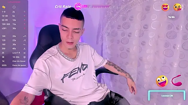 Snapshot of Dereck_Boy_ chatting on May 28, 3:37 am Dereck Boy online show from May 28, 3:37 am