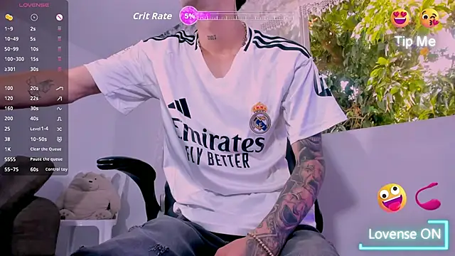 Snapshot of Dereck_Boy_ chatting on July 28, 8:12 pm Dereck Boy online show from July 28, 8:12 pm