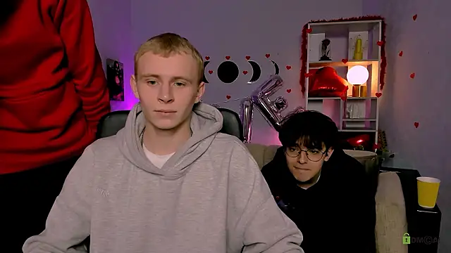 Snapshot of martin_neil chatting on February 15, 8:05 pm martin neil online show from February 15, 8:05 pm