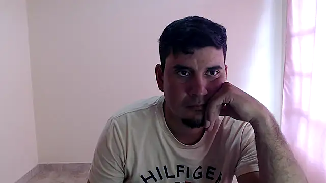 dannamomcerratt online show from February 21, 8:21 pm