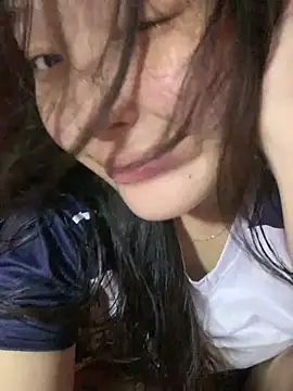 Snapshot of Suzu_xx01 chatting on June 25, 1:26 pm Suzu xx01 online show from June 25, 1:26 pm