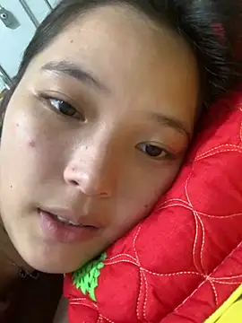 Snapshot of Suzu_xx01 chatting on August 6, 11:56 am Suzu xx01 online show from August 6, 11:56 am