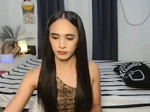 Snapshot of Gwenstacy30 chatting on March 10, 7:19 pm Gwenstacy30 online show from March 10, 7:19 pm