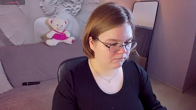 MaryFloree online show from February 11, 3:22 am