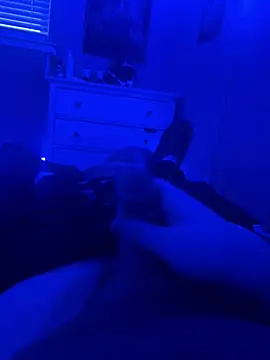 bigwhitedick430 online show from February 4, 10:26 pm