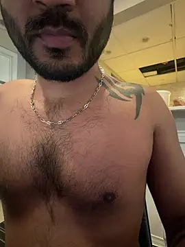 DaggerTie online show from March 24, 3:28 pm