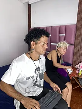 MaxyRyan online show from February 26, 12:59 pm