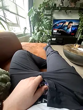 Snapshot of Bashard chatting on March 14, 8:53 am Bashard online show from March 14, 8:53 am