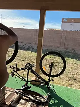 austincummings online show from February 25, 3:54 pm