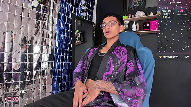  Josh Moon  online show from February 19, 3:41 pm