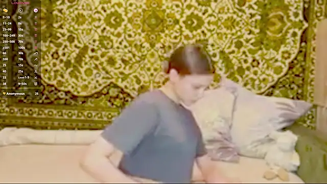 MonaFlame online show from March 9, 2:43 pm