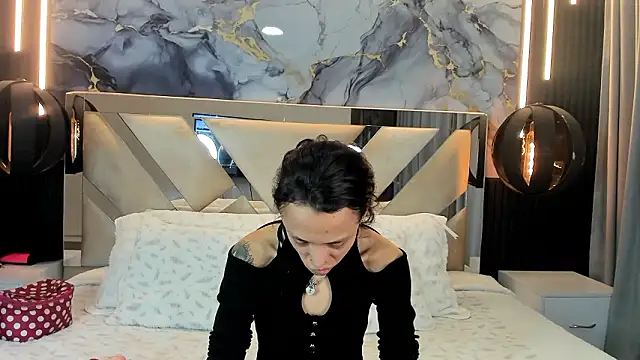 CharlotteKravizz online show from March 10, 3:11 am