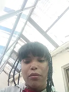 Maggyx online show from April 27, 1:09 pm