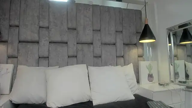 Snapshot of Maggyx chatting on July 28, 4:39 pm Maggyx online show from July 28, 4:39 pm