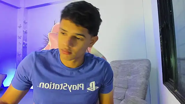 Adrian Prime  online show from May 13, 6:49 pm