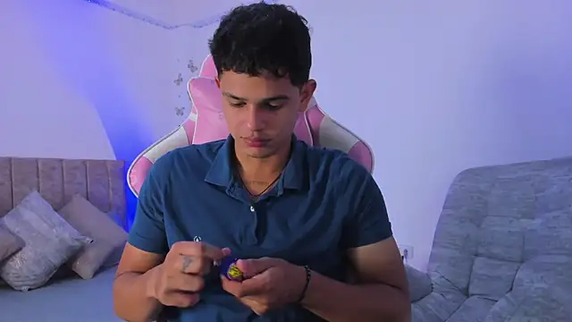 Adrian Prime  online show from May 19, 6:58 pm