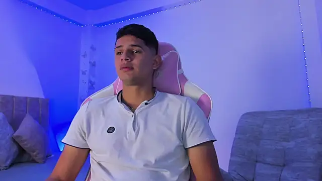 Adrian Prime  online show from May 23, 6:56 pm