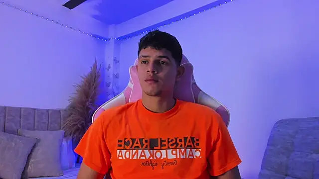 Adrian Prime  online show from June 13, 7:01 pm