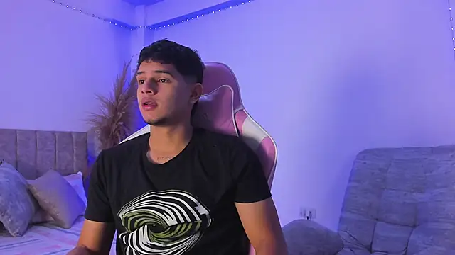 Adrian Prime  online show from June 29, 7:25 pm