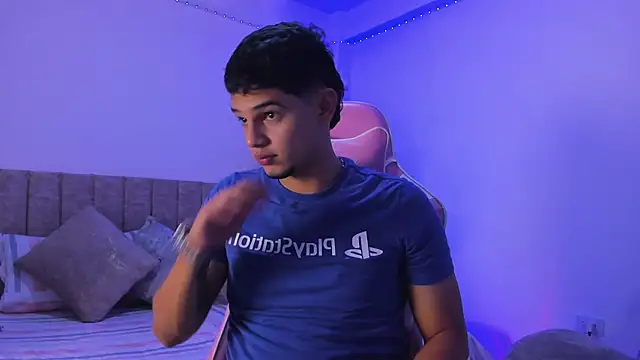 Adrian Prime  online show from July 1, 7:02 pm