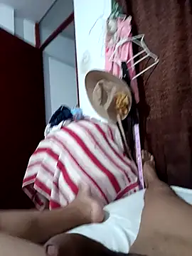 Snapshot of Dotado_95 chatting on March 20, 3:44 am Dotado 95 online show from March 20, 3:44 am