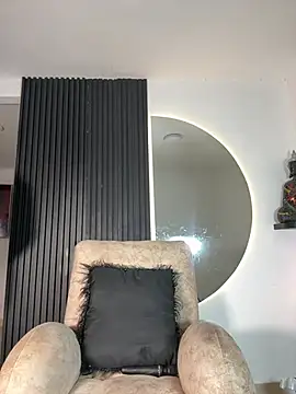 ARON LUXX online show from February 13, 3:02 am