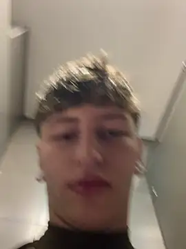 Snapshot of ARON_LUXX chatting on June 25, 3:38 pm ARON LUXX online show from June 25, 3:38 pm