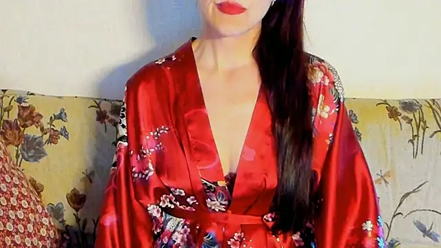 Snapshot of beddable_woman chatting on June 14, 7:49 pm beddable woman online show from June 14, 7:49 pm
