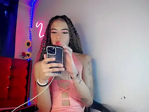 Snapshot of DahliaGill chatting on June 16, 3:14 pm DahliaGill online show from June 16, 3:14 pm