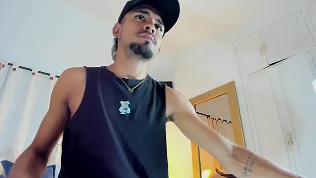 neyder sanz online show from February 9, 3:21 am