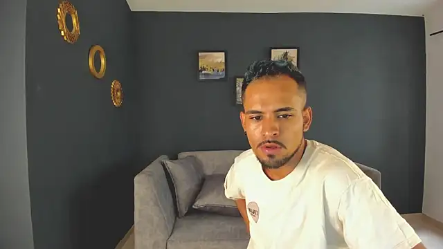 neyder sanz online show from March 3, 1:17 pm