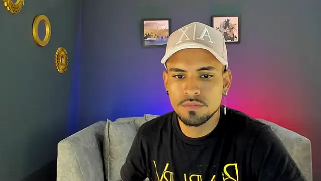 neyder sanz online show from March 6, 12:45 pm