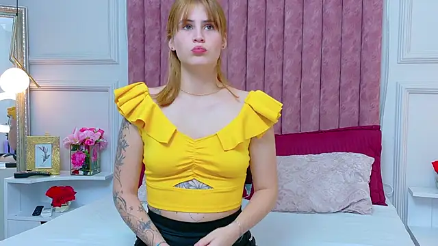 Amelia-Grace online show from March 18, 3:53 am