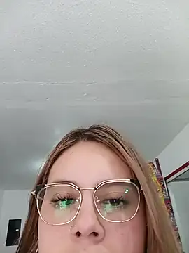 Snapshot of Rouse_24_ chatting on May 12, 9:56 pm Rouse 24 online show from May 12, 9:56 pm