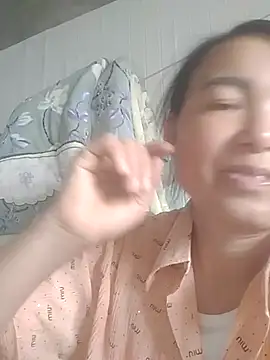 vivi1889 online show from March 27, 6:41 am