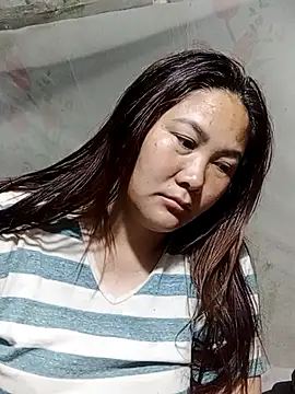 bongtuyet11 online show from March 3, 11:43 pm