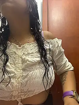 Ximena firee online show from March 14, 11:15 am