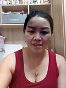 Snapshot of Jennie_dogy chatting on June 28, 2:34 pm Jennie dogy online show from June 28, 2:34 pm