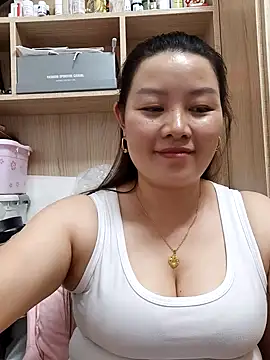 Snapshot of Jennie_dogy chatting on July 4, 12:55 pm Jennie dogy online show from July 4, 12:55 pm
