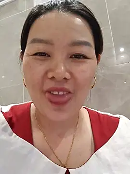 Snapshot of Jennie_dogy chatting on July 7, 10:30 am Jennie dogy online show from July 7, 10:30 am