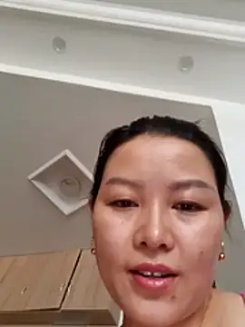Snapshot of Jennie_dogy chatting on July 18, 1:32 am Jennie dogy online show from July 18, 1:32 am