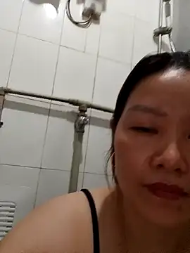 Snapshot of Jennie_dogy chatting on July 27, 11:34 pm Jennie dogy online show from July 27, 11:34 pm