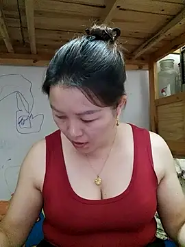 Snapshot of Jennie_dogy chatting on July 29, 10:46 am Jennie dogy online show from July 29, 10:46 am