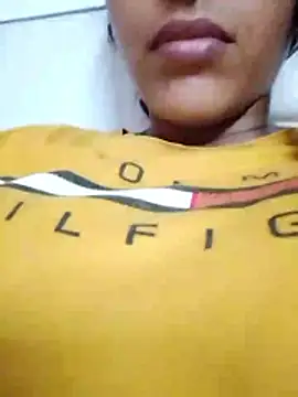 Snapshot of komalsharma99 chatting on June 12, 5:45 pm komalsharma99 online show from June 12, 5:45 pm
