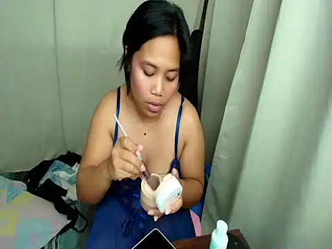 Snapshot of Black_novaaa chatting on June 4, 12:55 pm Black novaaa online show from June 4, 12:55 pm