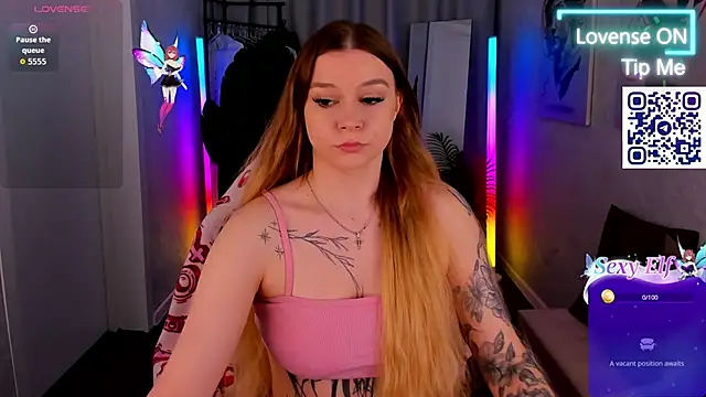Snapshot of Amy_Davisss chatting on May 22, 1:02 am Amy Davisss online show from May 22, 1:02 am